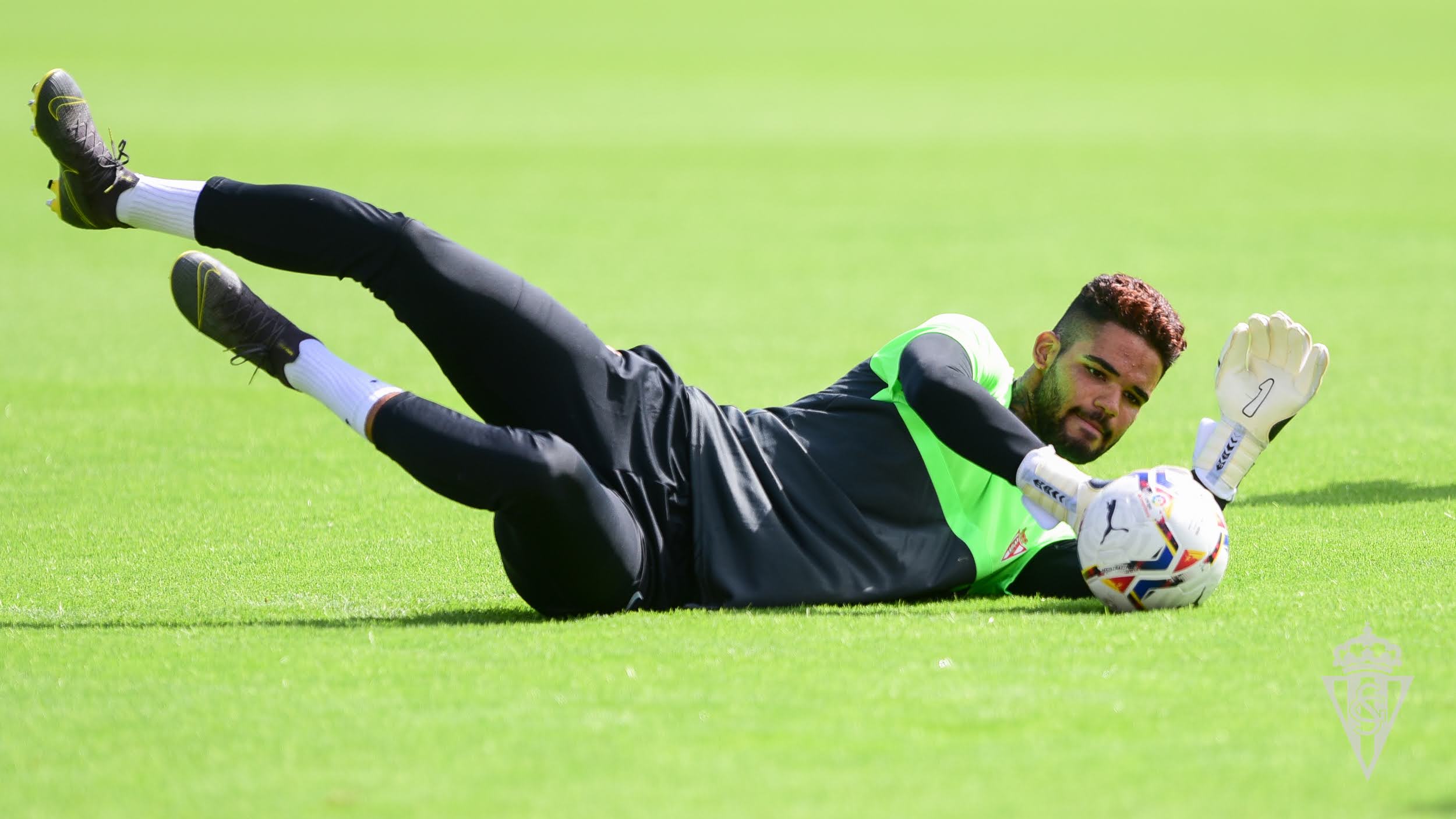 Christian Joel entrenamiento