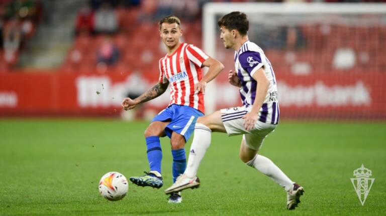 Fran Villalba: “Ojalá pueda seguir muchos años en el Sporting”