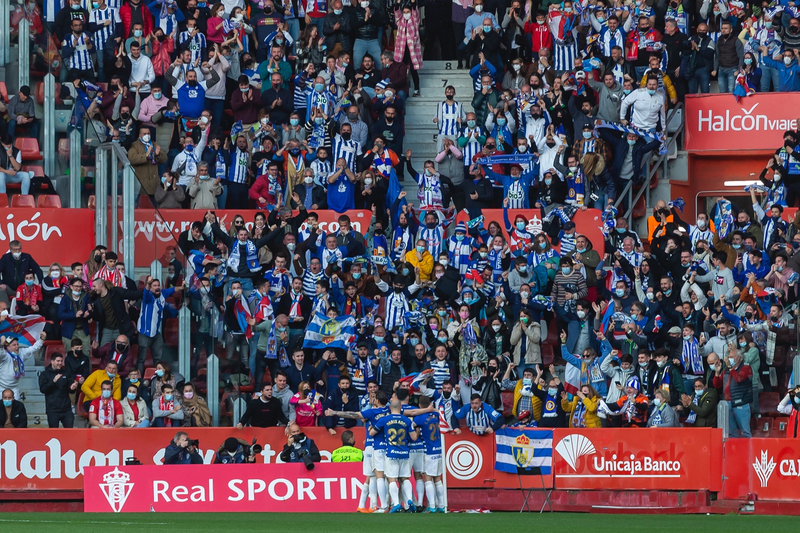 Celebracion gol Ponfe