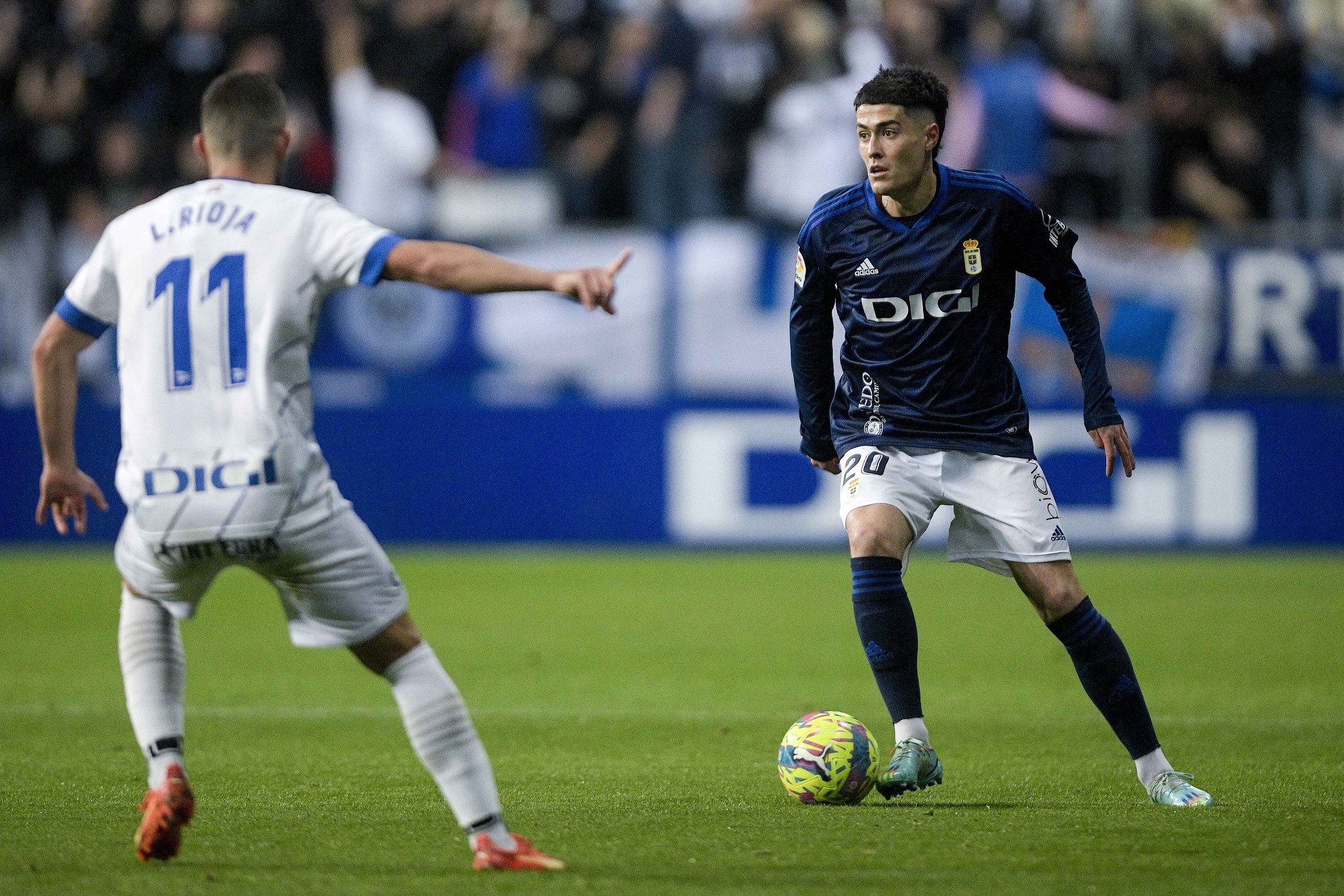 Hugo Rama con el balón.