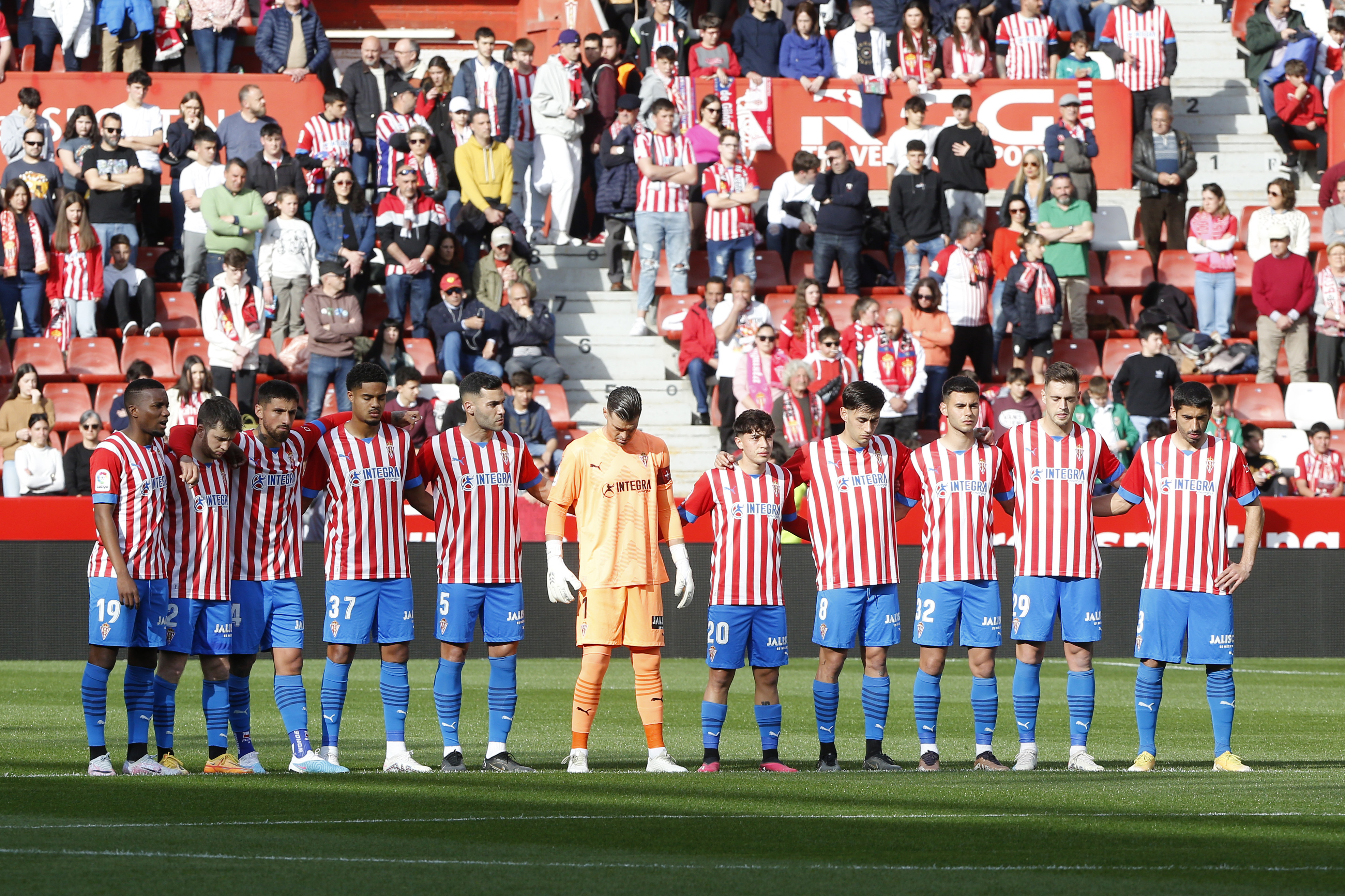 Alineación y Molinón