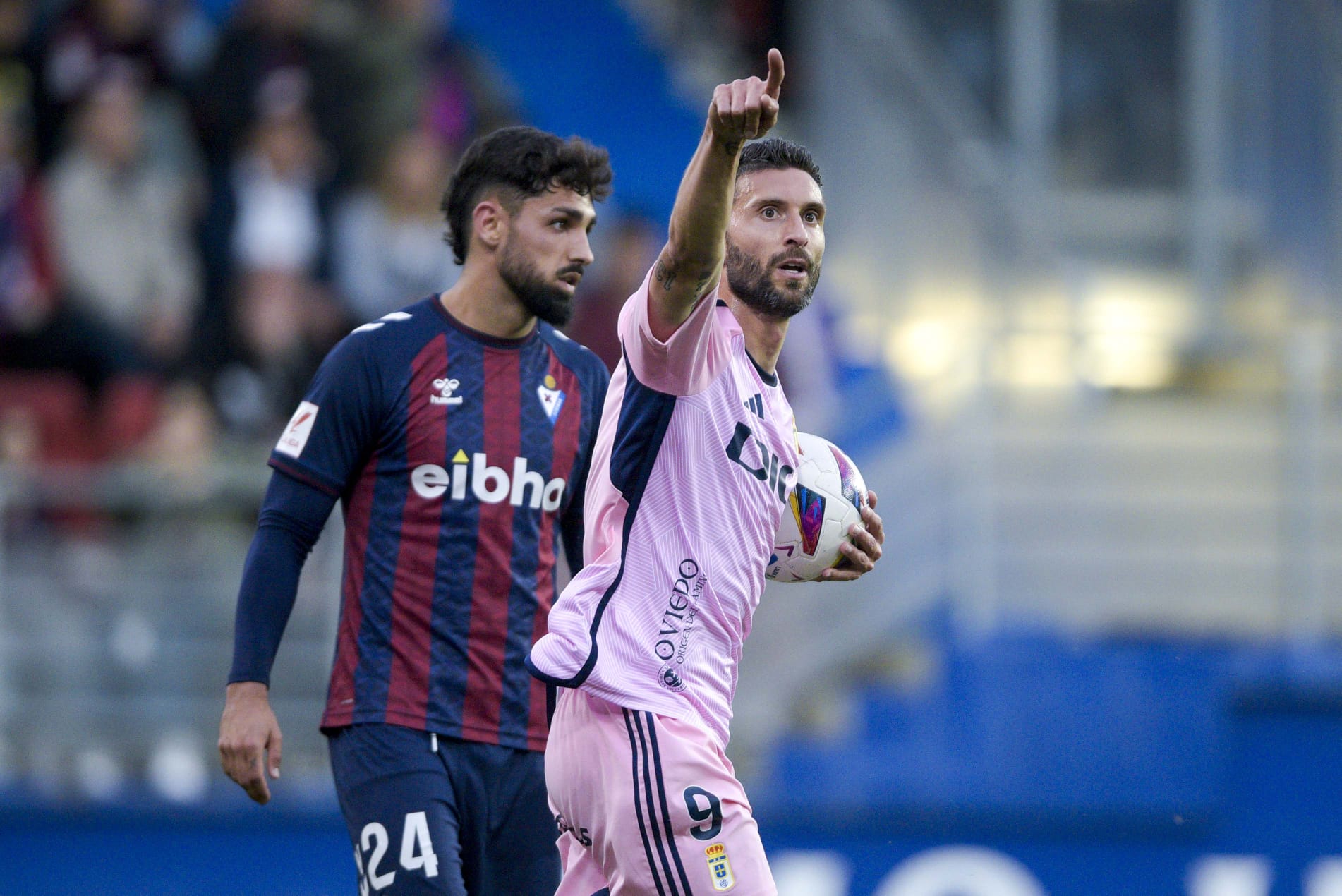 Borja Bastón